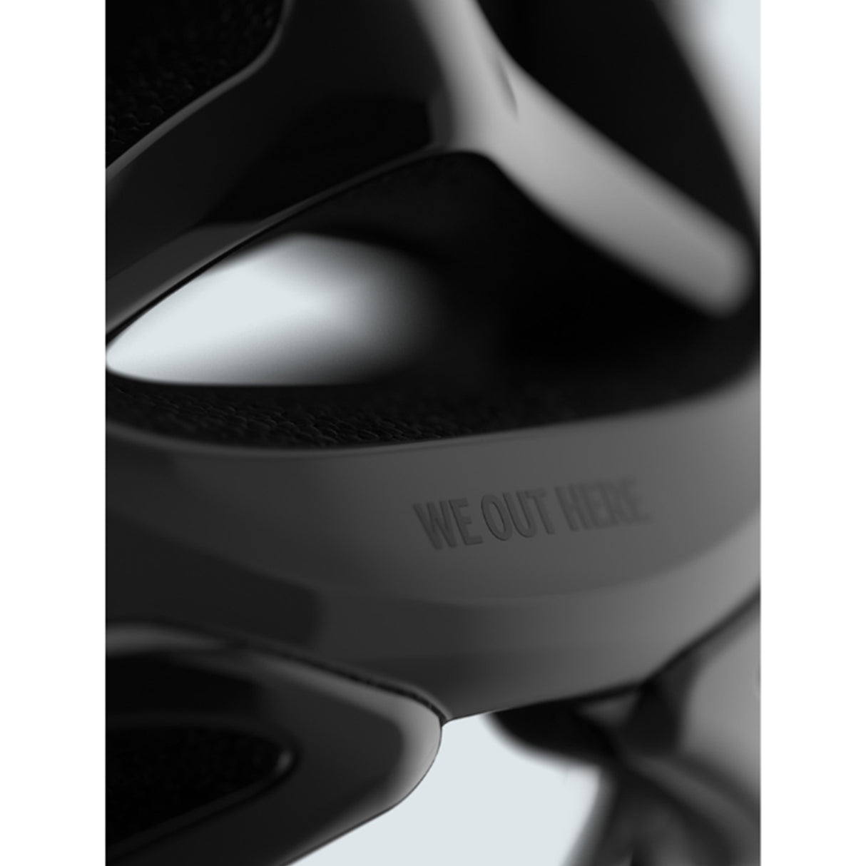 SYN x ABUS AirBreaker Helmet