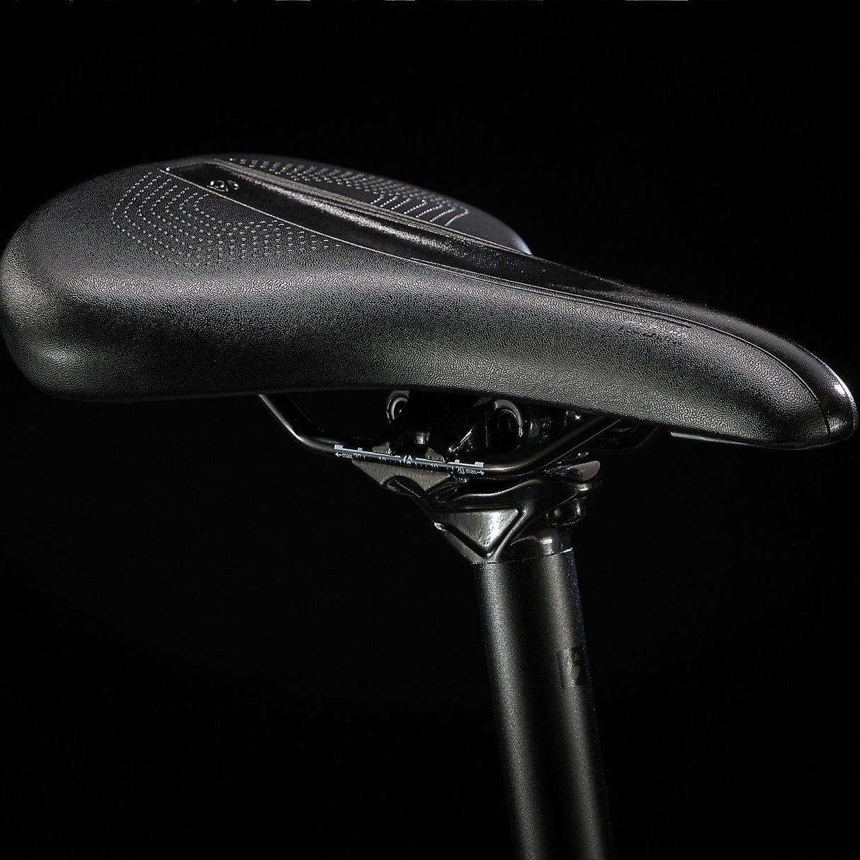 Trek FX 3 Disc Hybrid Bike 2023