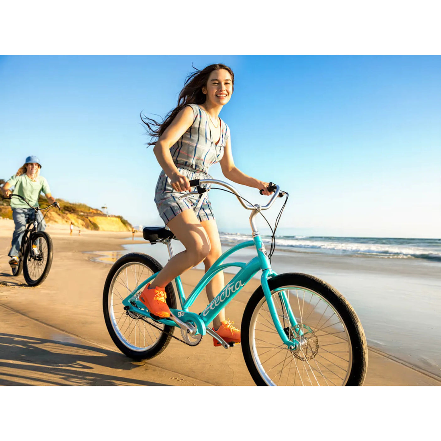 Electra Women's Cruiser Lux GO! Step Thru E-Bike