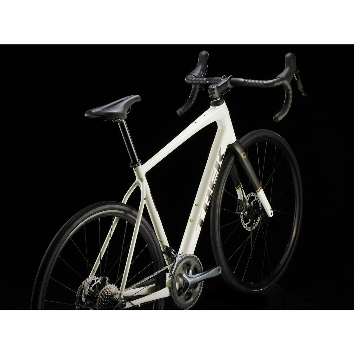 Trek Domane AL 4 Gen 4 Disc Shimano Tiagra Road Bike 2024