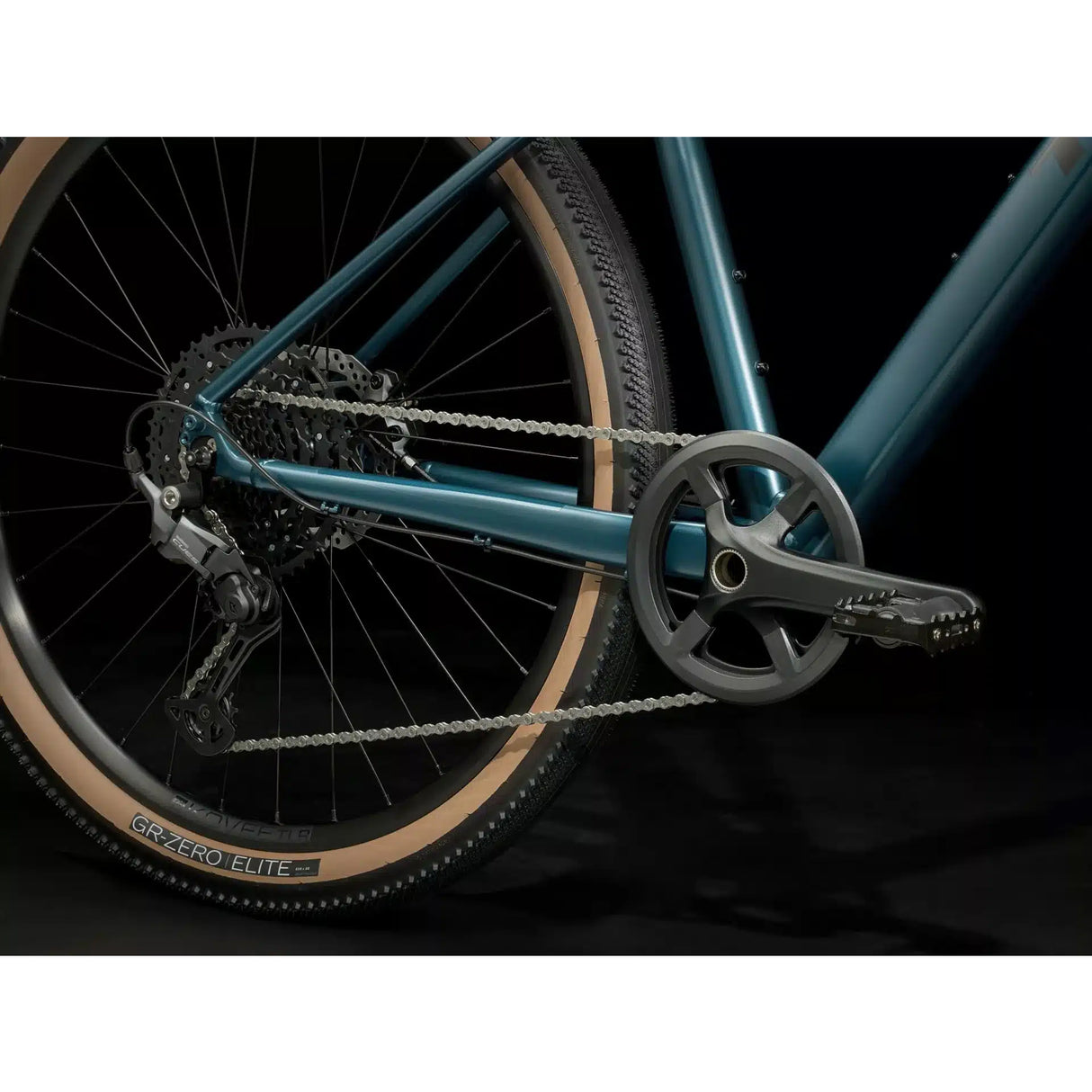 Trek Dual Sport 3 Gen 5 Hybrid