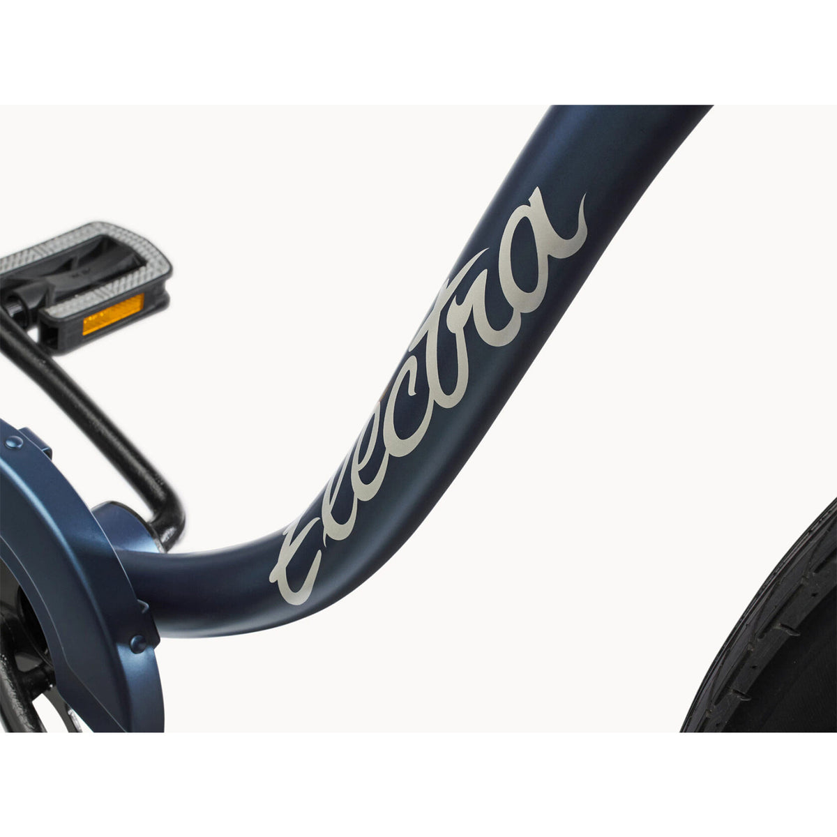Electra Men's Cruiser 1 Step Over 24" City Bike