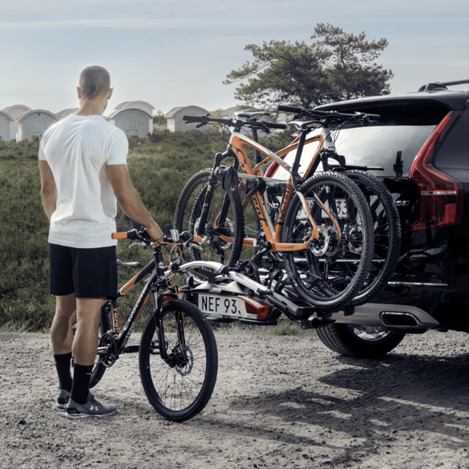Thule VeloCompact 13‑Pin 3‑Bike Platform Tow‑Bar Carrier