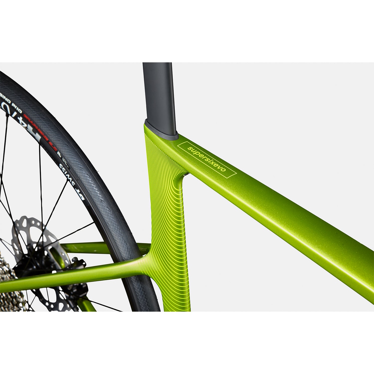 Cannondale SuperSix EVO 3 Shimano 105 Di2 Road Bike