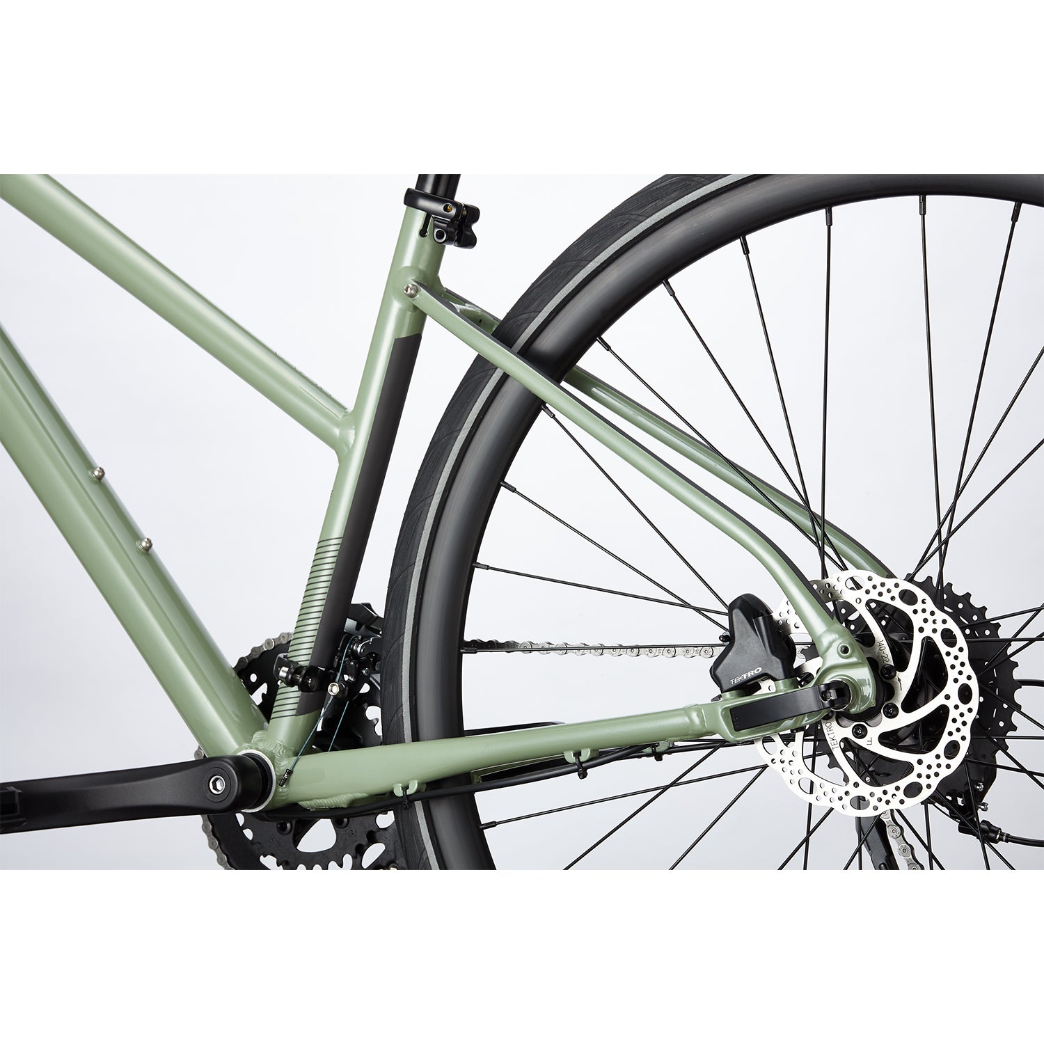Cannondale Quick 3 Remixte Hybrid Bike