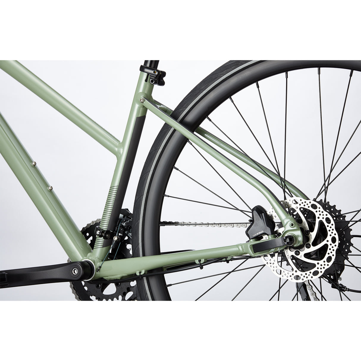 Cannondale Quick 3 Remixte Hybrid Bike
