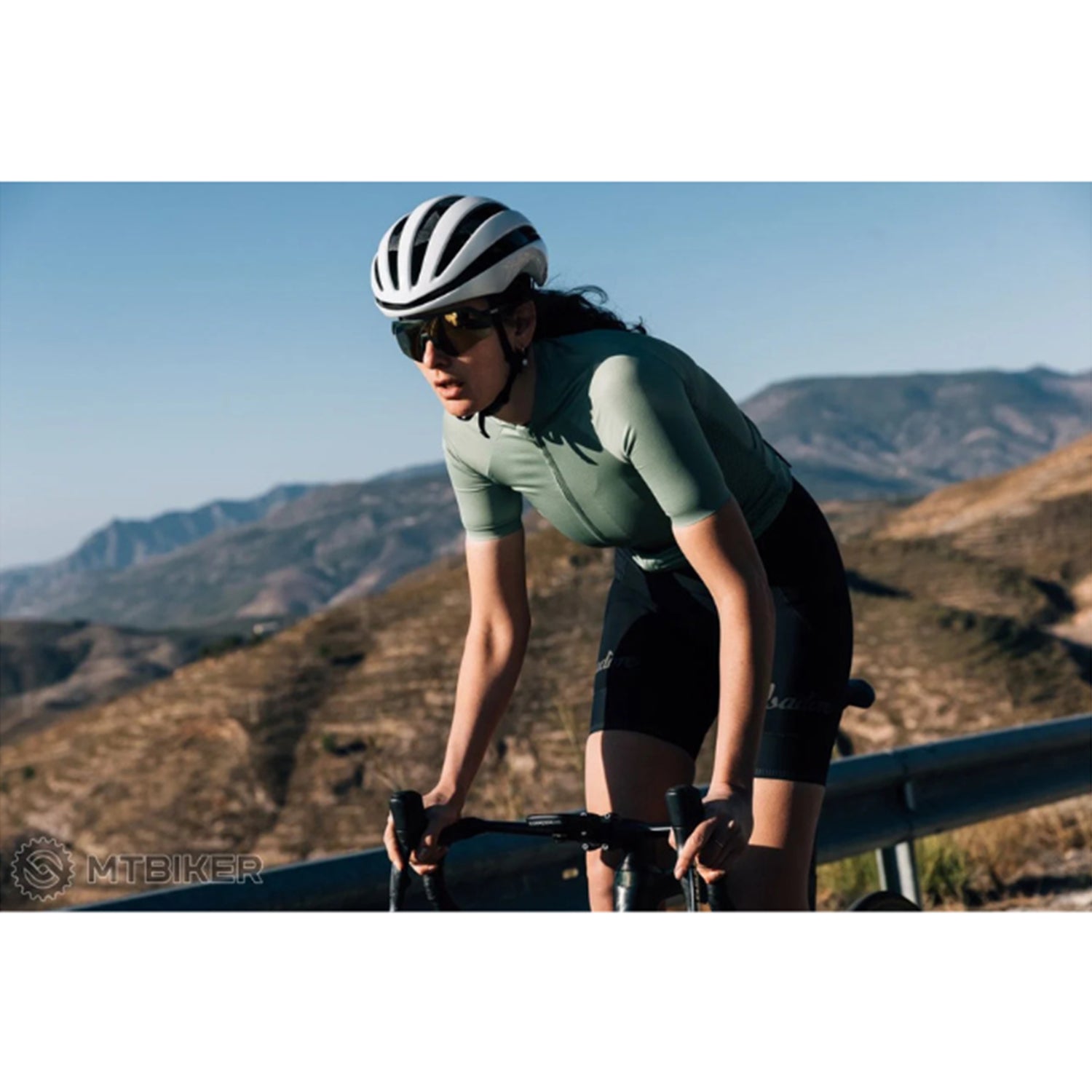 Isadore Alternative Women's Jersey Oil Green