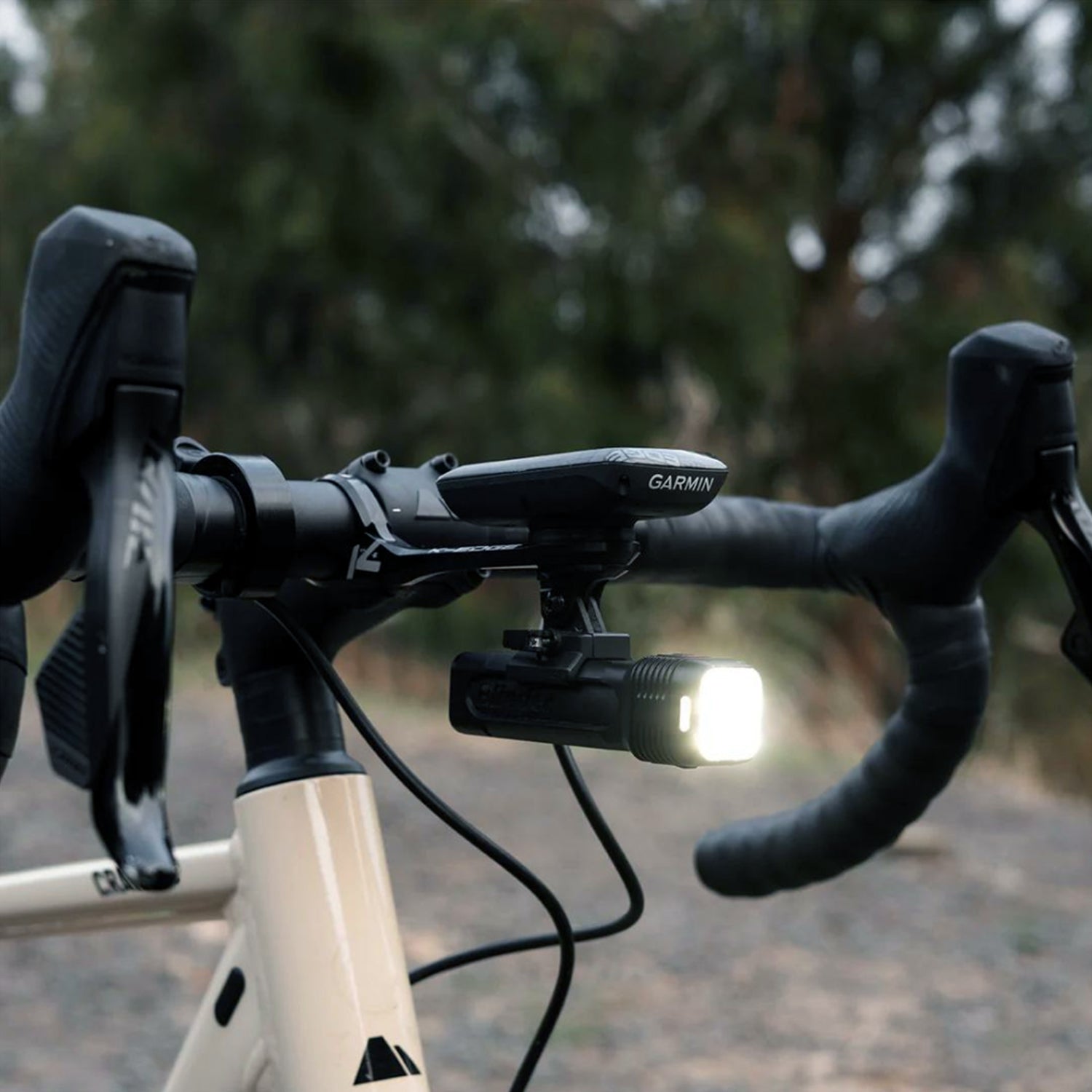 Knog Blinder 1300 Front Light