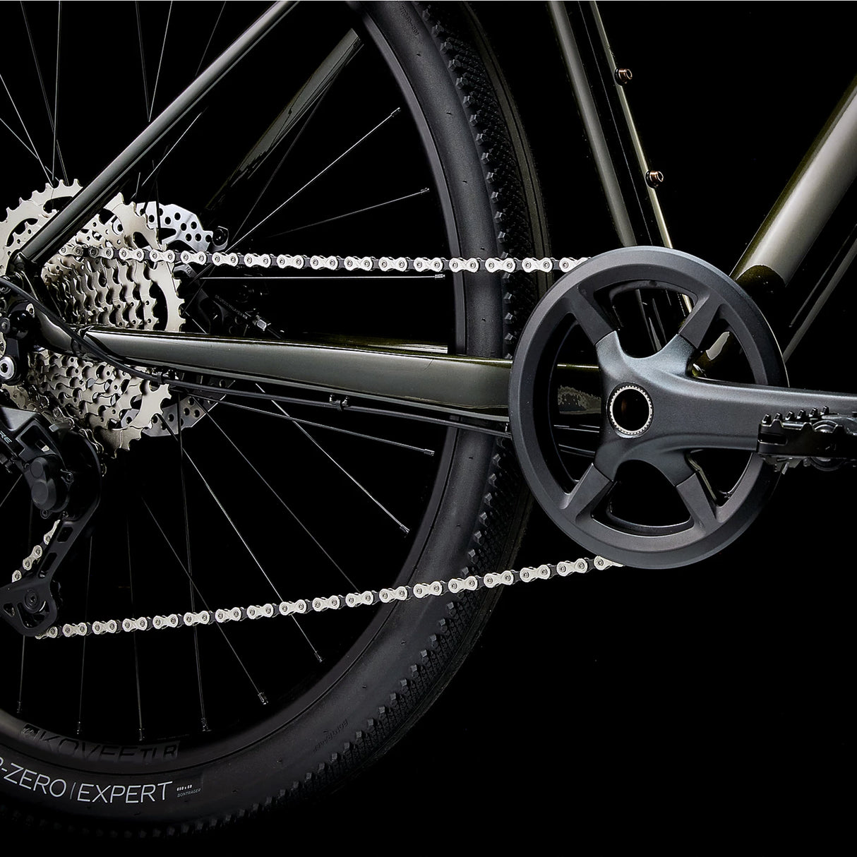 Trek Dual Sport 3 Gen 5 Hybrid