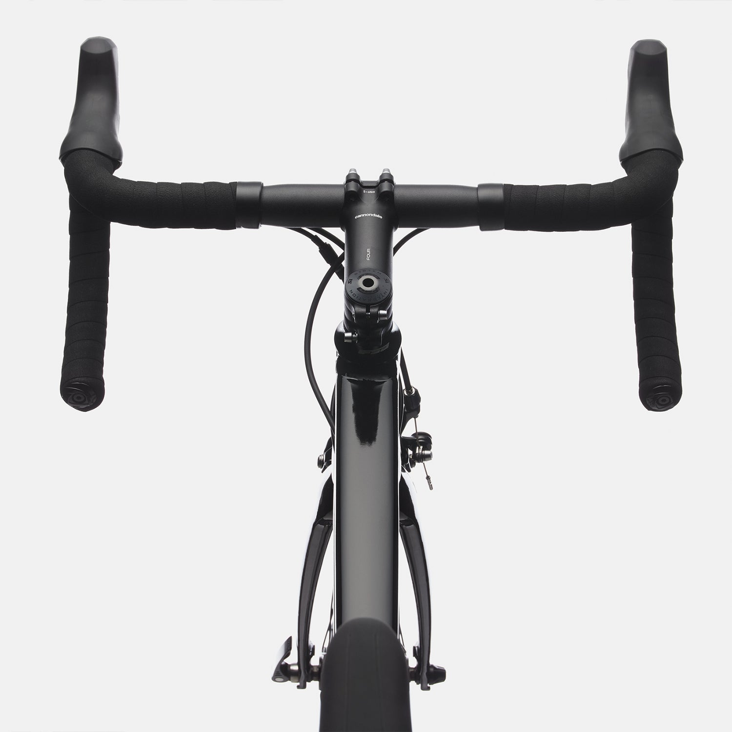 Cannondale CAAD Optimo 2 Tiagra Road Bike