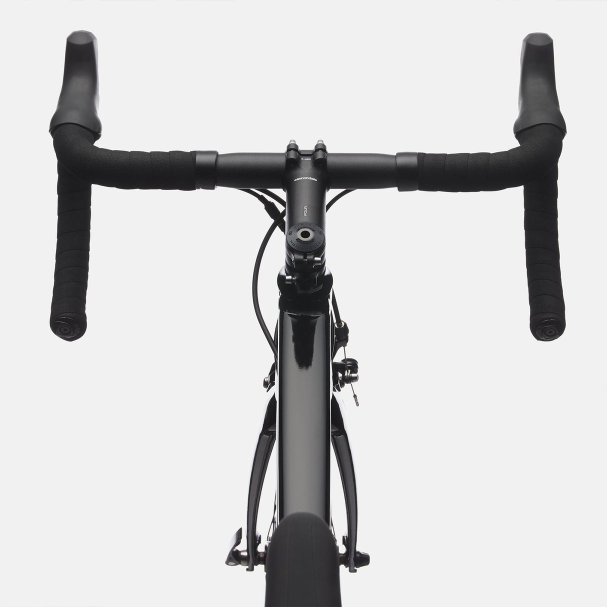 Cannondale CAAD Optimo 2 Tiagra Road Bike