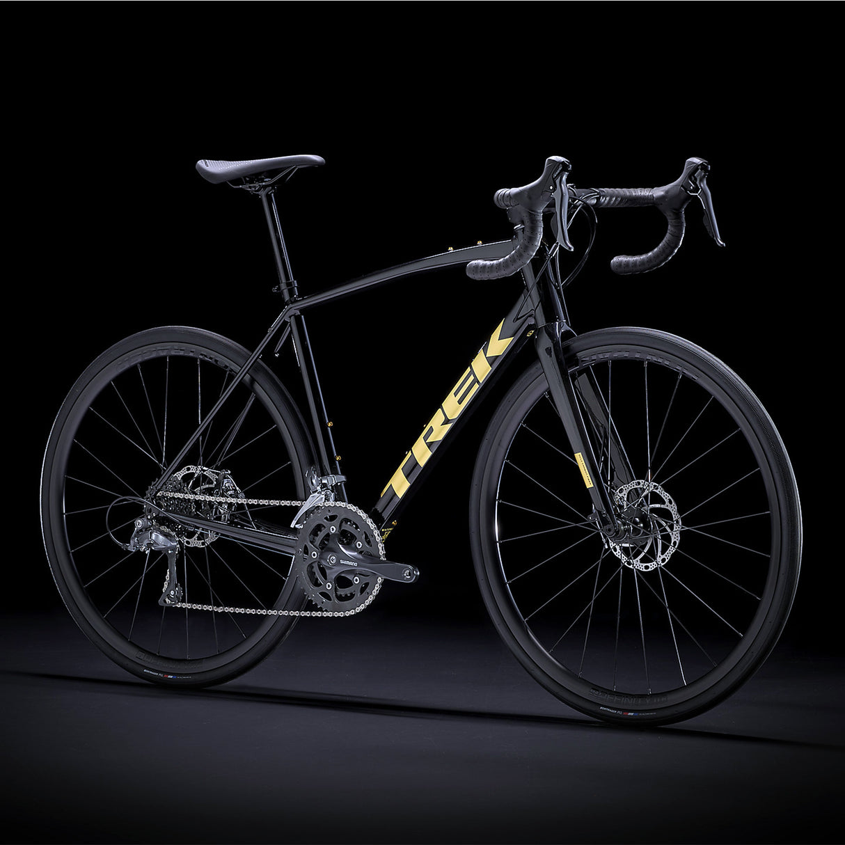 Trek Domane AL 2 Disc Gen 3 Shimano Claris Road Bike