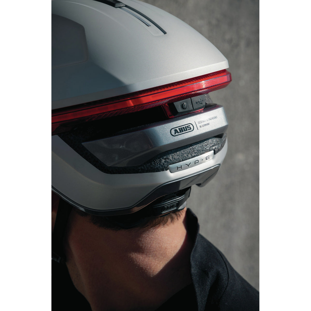 ABUS HYP-E BL.ACE Helmet