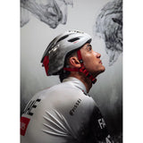 MET Manta UAE Team Emirates XRG