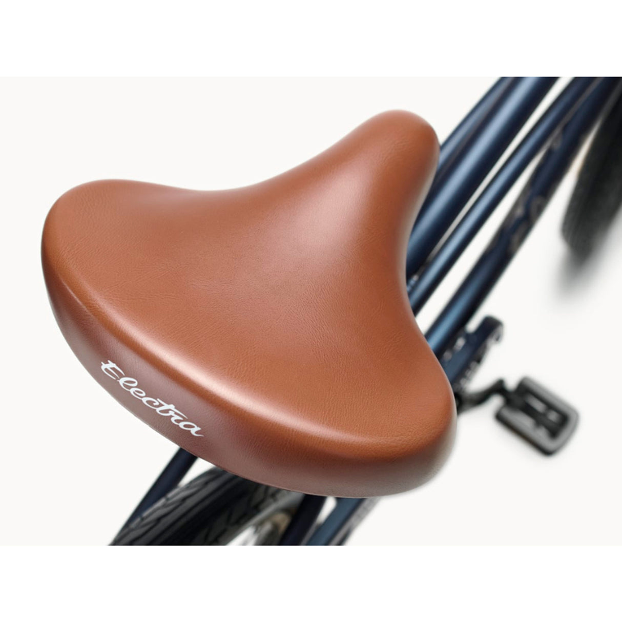 Electra Men's Cruiser 7D Step Over