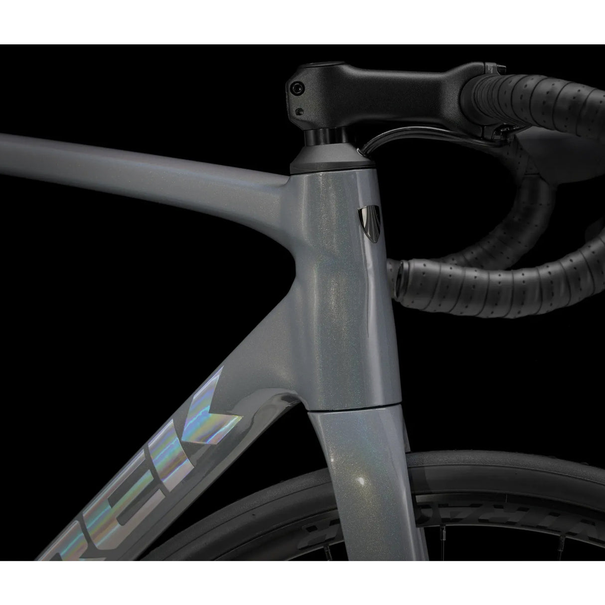 Trek Émonda ALR 5 Disc Shimano 105 Road Bike 2026