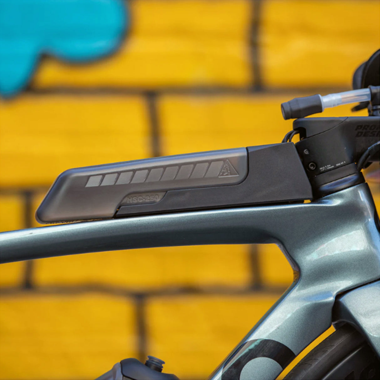 Profile Design HSC 250 Top Tube Flask