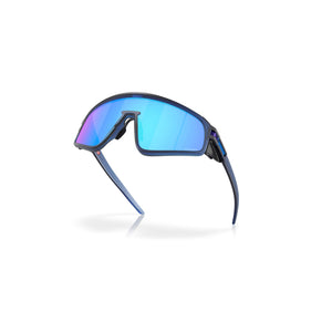 Oakley Latch Panel