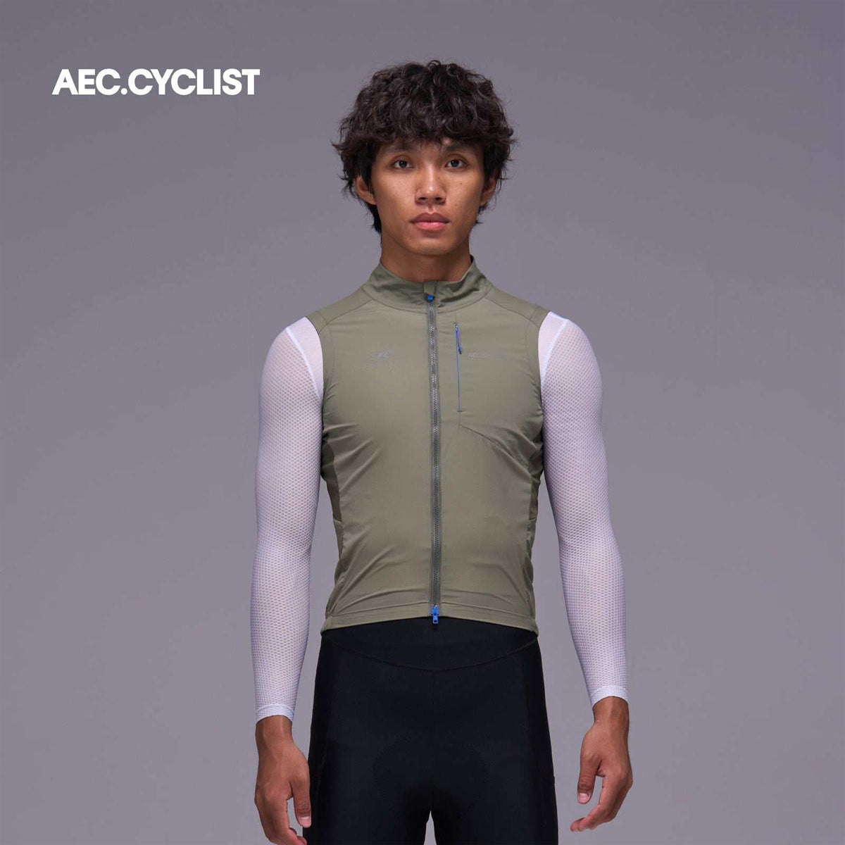 AEC Cyclist Men's Winter Hill Lightweight Cycling Wind Gilet