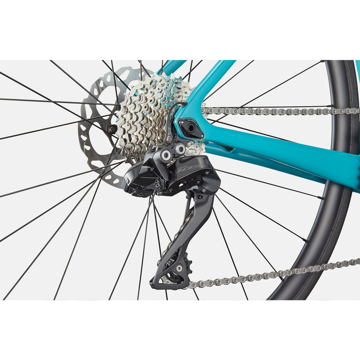 Cannondale SuperSix EVO 3 Shimano 105 Di2 Road Bike