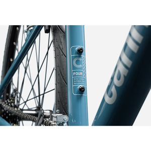 Cannondale Quick 4 Hybrid Bike