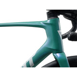 Giant Defy Advanced 2 Shimano 105 Road Bike 2027