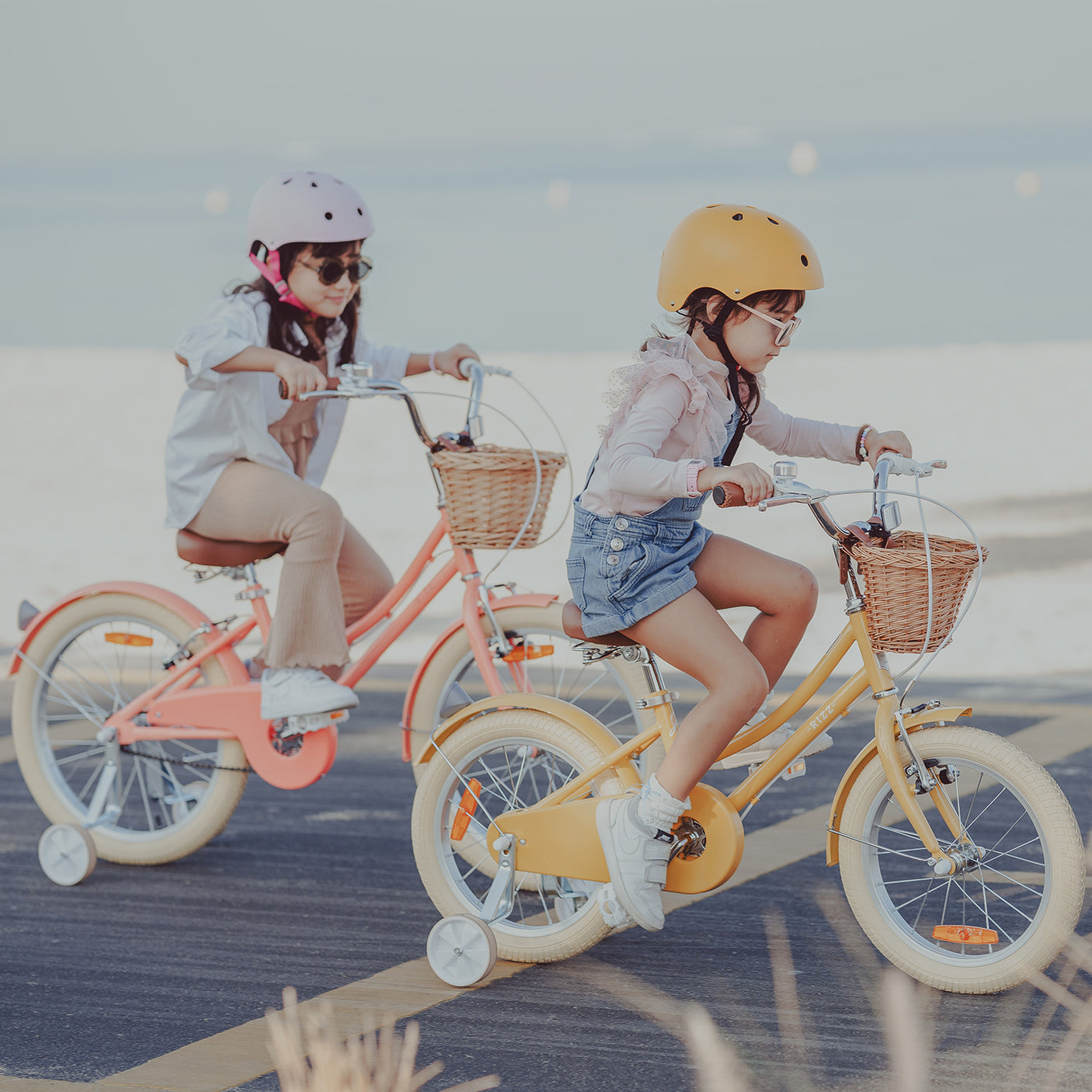 Rizz Platinum Girls 18" Bicycle