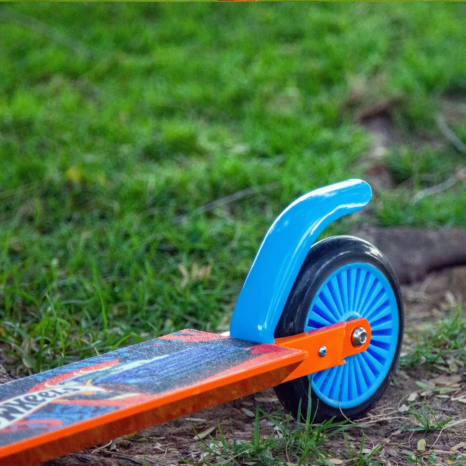 Spartan Hot Wheels 2-Wheel Folding Scooter