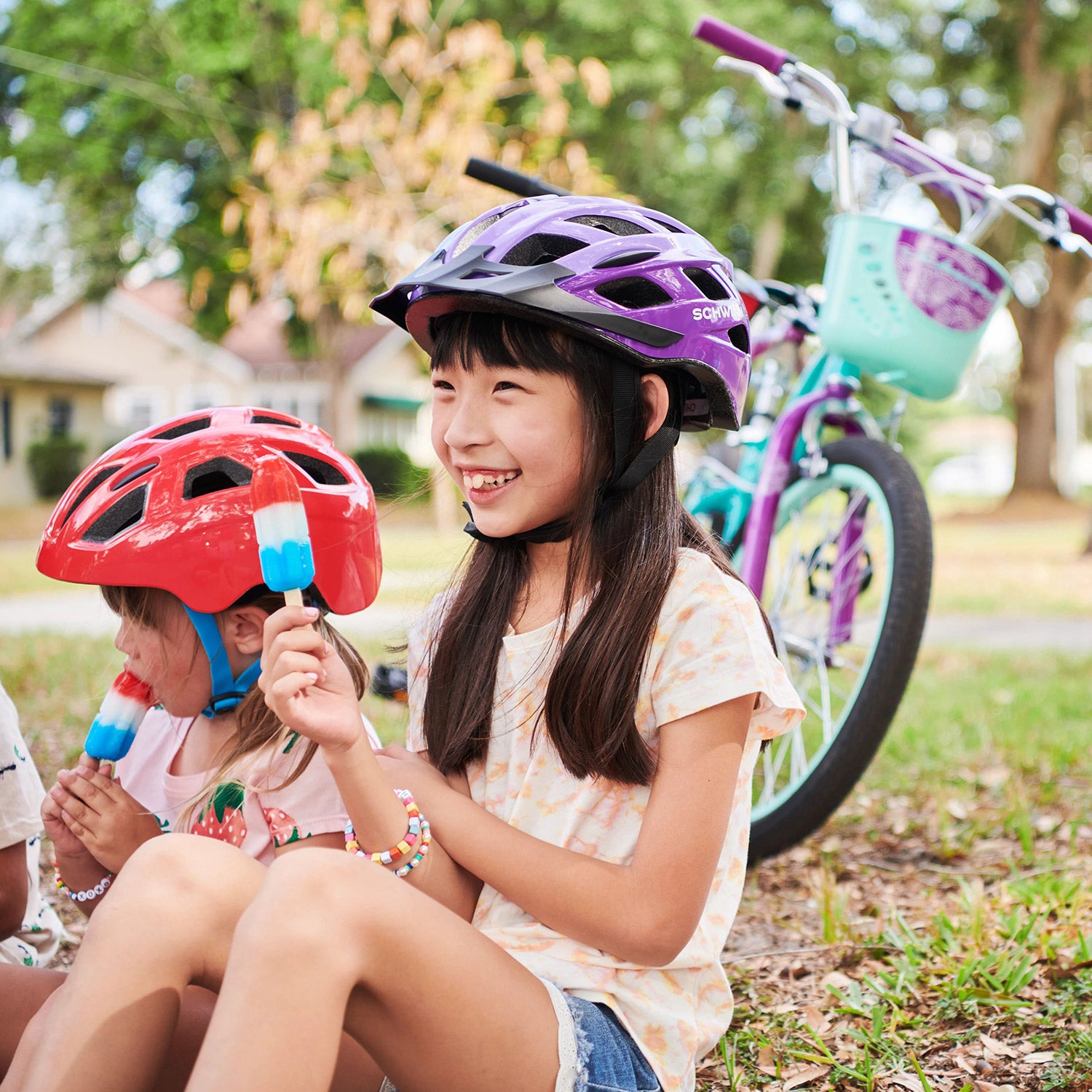 Schwinn dash hot sale child helmet